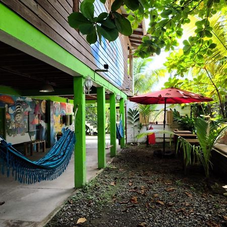 Отель The Bocas Corner Бокас-дель-Торо Экстерьер фото