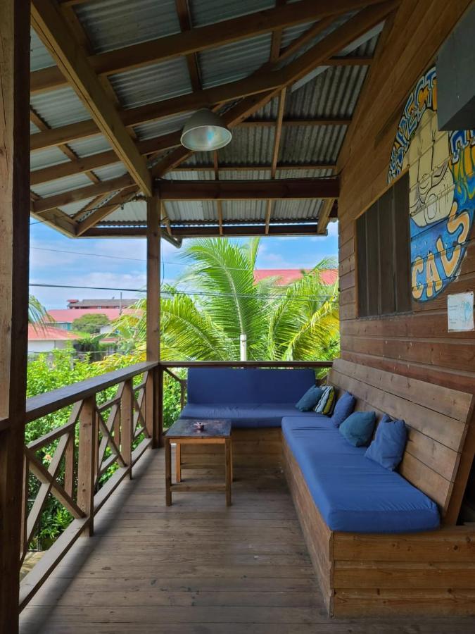Отель The Bocas Corner Бокас-дель-Торо Экстерьер фото